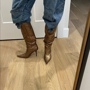 Pointed Toe Stiletto in Bronze copper gold metallic size 10